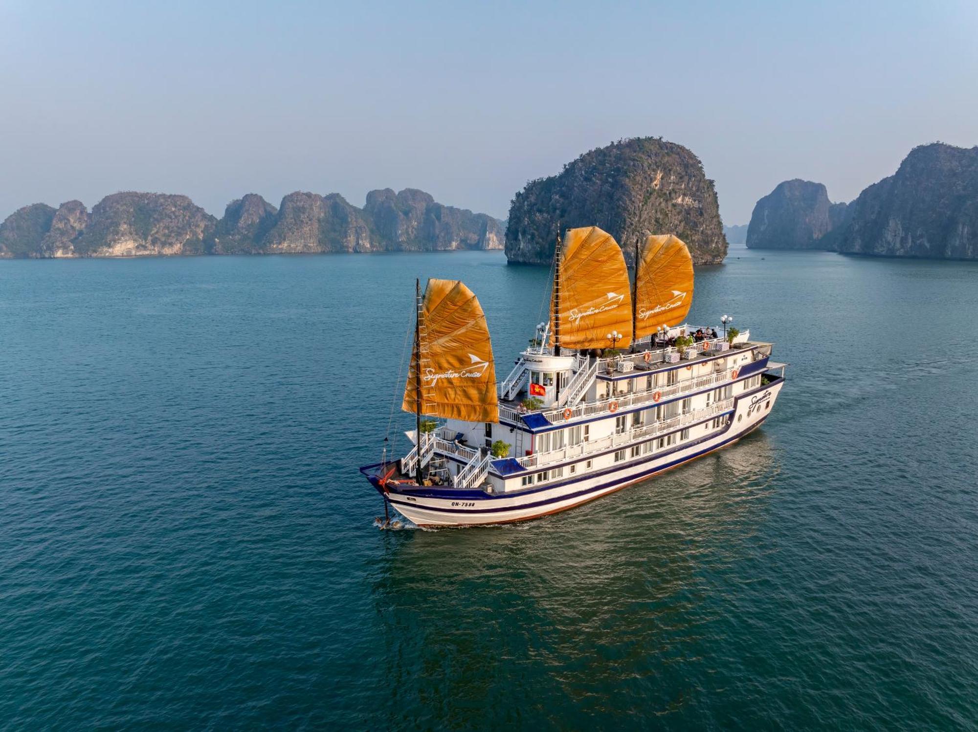 Signature Halong Cruise Hạ Long Extérieur photo