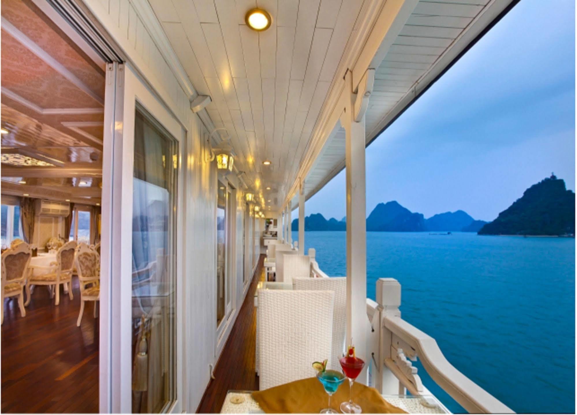 Signature Halong Cruise Hạ Long Extérieur photo