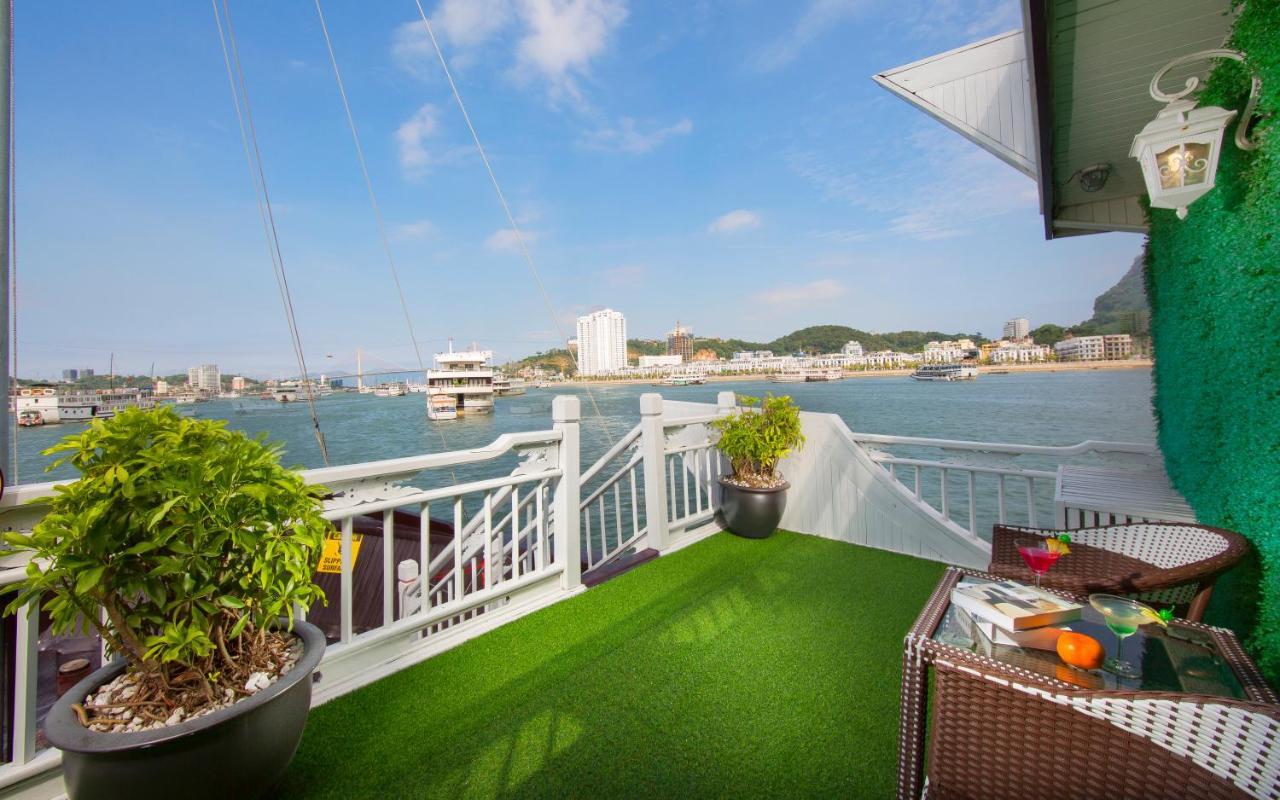 Signature Halong Cruise Hạ Long Extérieur photo